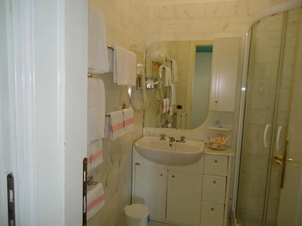 Hotel Matilde مارينا دي ماسا