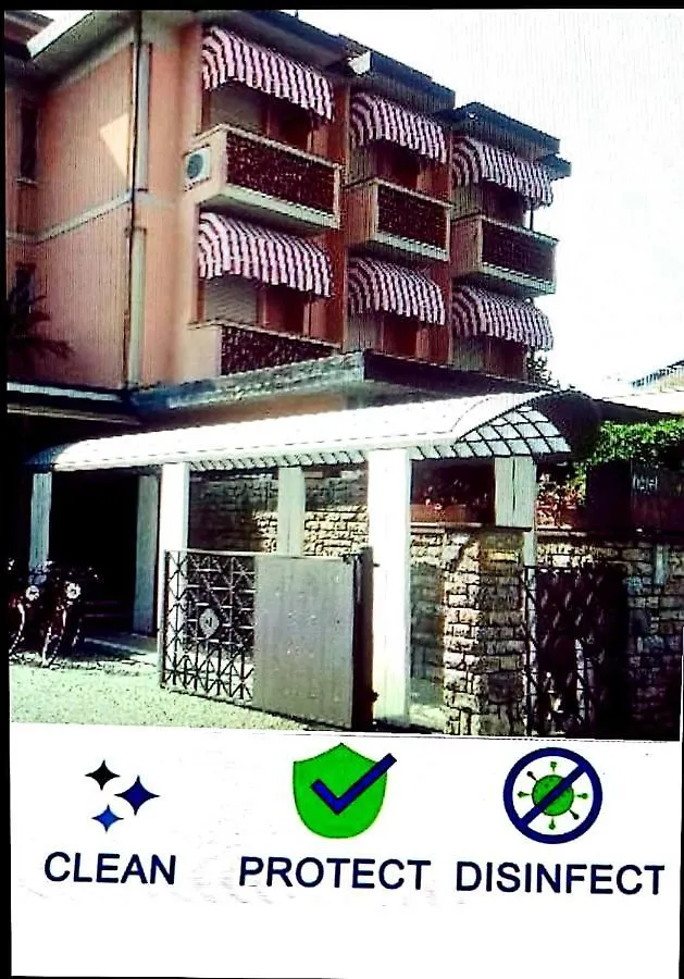 Hotel Matilde مارينا دي ماسا
